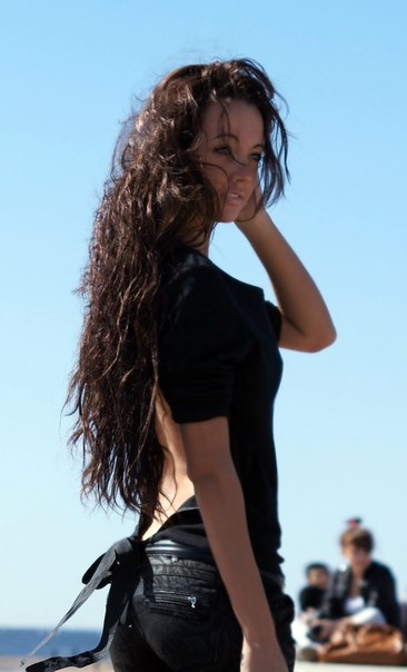 Изысканная красотка с загадочными глазами приглашает в гости для интимных утех. Обещаю незабываемые впечатления и массу положительных эмоций. Все детали обговорим по телефону. 26556, 22 года