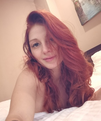 Живу в Москве 🌆 и могу порадовать тебя нашими встречами. У меня есть масса возможностей 👠💄, чтобы удовлетворить все твои сокровенные желания. Я оказываю широкий спектр услуг 🌟, которые позволят тебе окунуться в мир наслаждения. Мои опыт и нежные прикосновения покорили многих мужчин. Дофото и отзывы есть на моем профиле ✨. Если ты ищешь идеального партнера для развлечений в Москве, то я твой выбор. Жду тебя 🔥💋. 3227, 25 лет